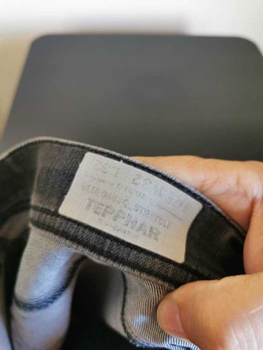 Blugi cerati Diesel Tepphar W32 L 32 slim carrot