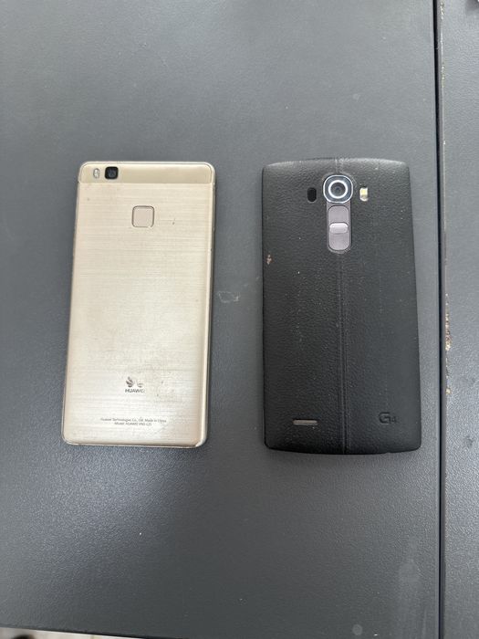 Два смартфона комплект