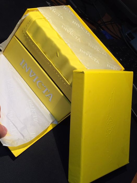 Часовник Invicta Aviator 50mm Black/Yellow Silicone band