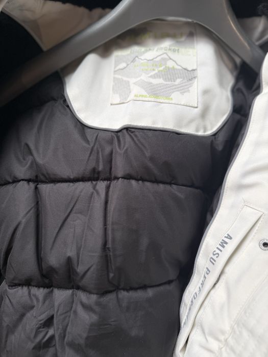 Дамско зимно яке