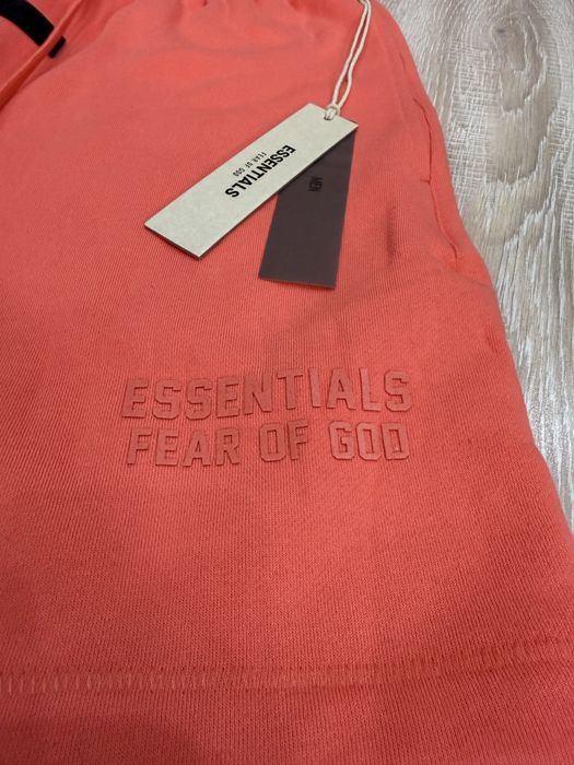Essentials coral shorts