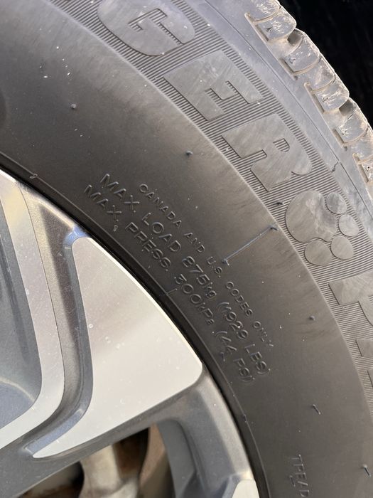 Всесезонни гуми 235/60/R18 - 5 броя за 90€