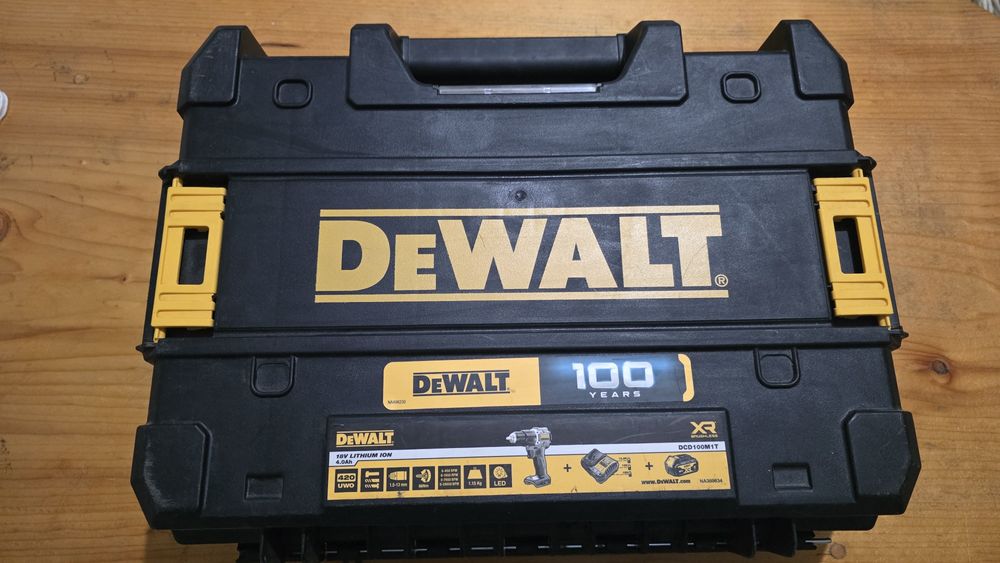 Dewalt DCD100M1T