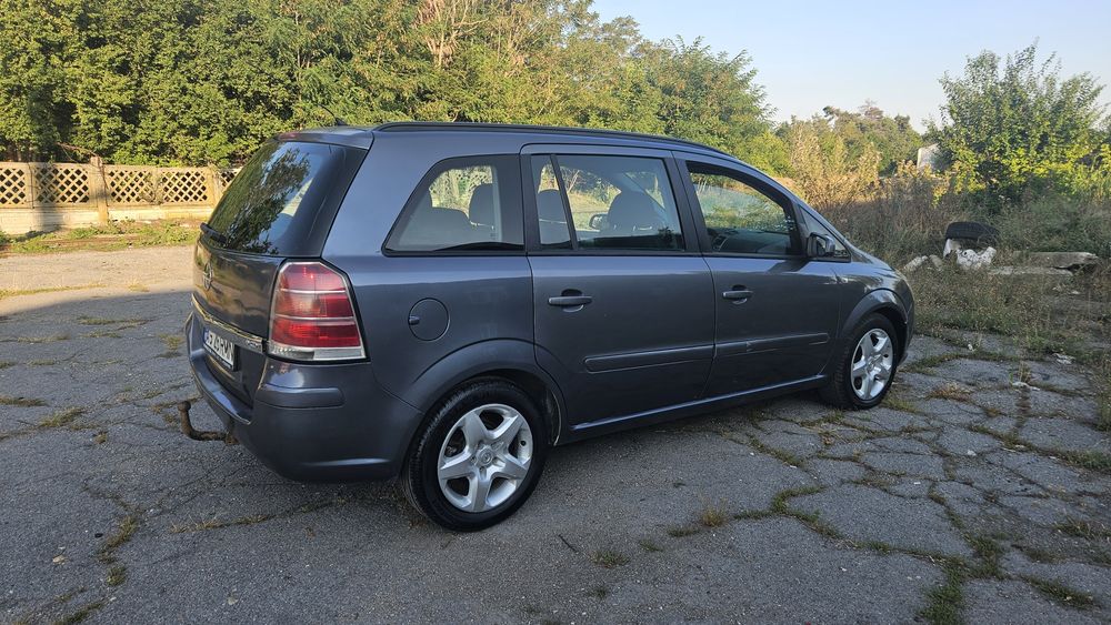 Opel zafira 1.9 motorina 7 locuri