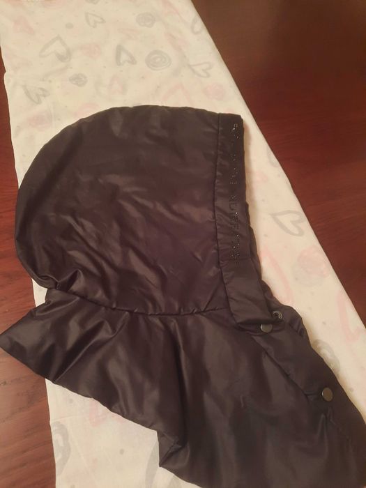 Продам шапки, капор, шарфы