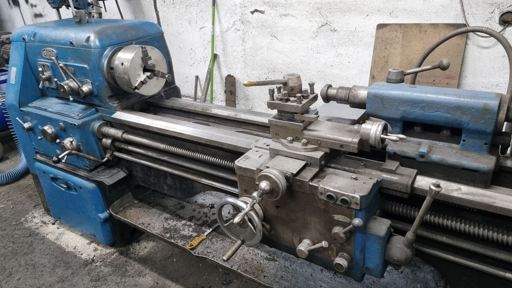 Vând strung SN400/ masa de lucru și motor electric