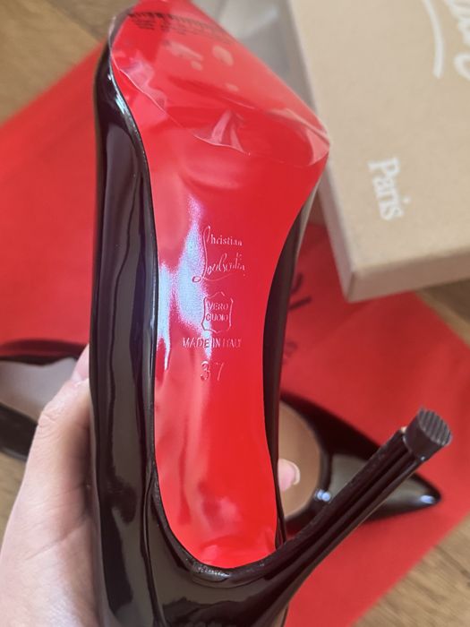 Токчета Christian Louboutin