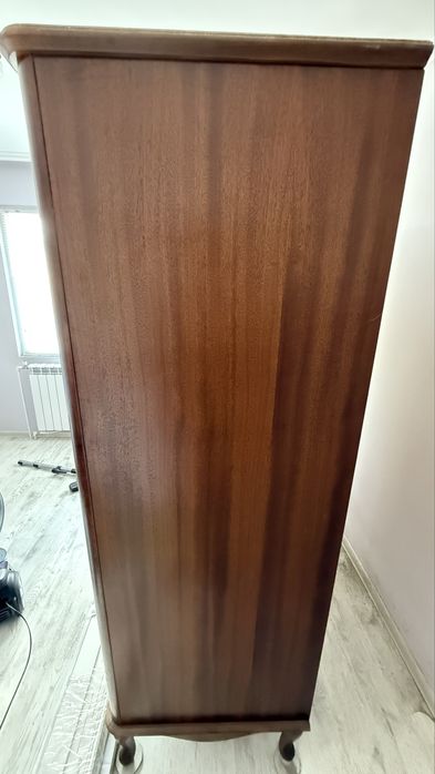 Ретро гардероб - масивна дървесина