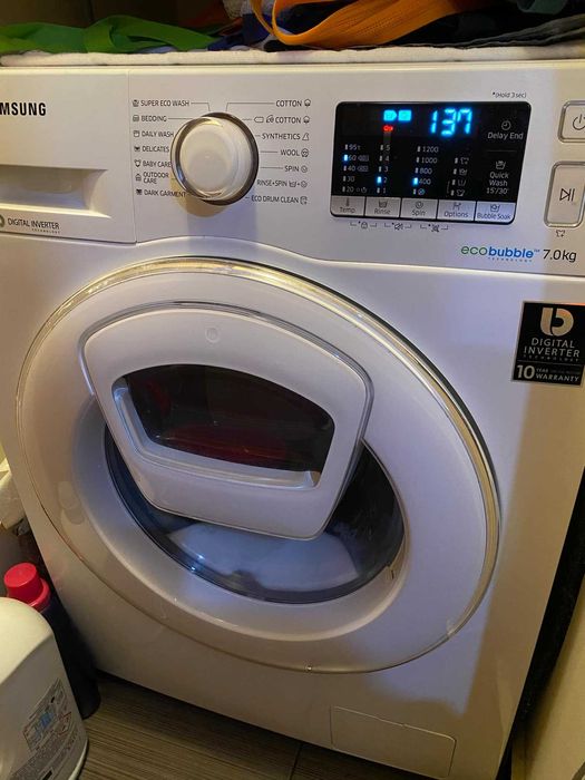пералня Самсунг в отлично състояние