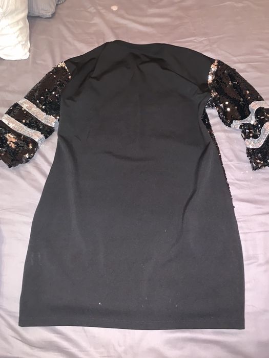 Парти рокля с пайети