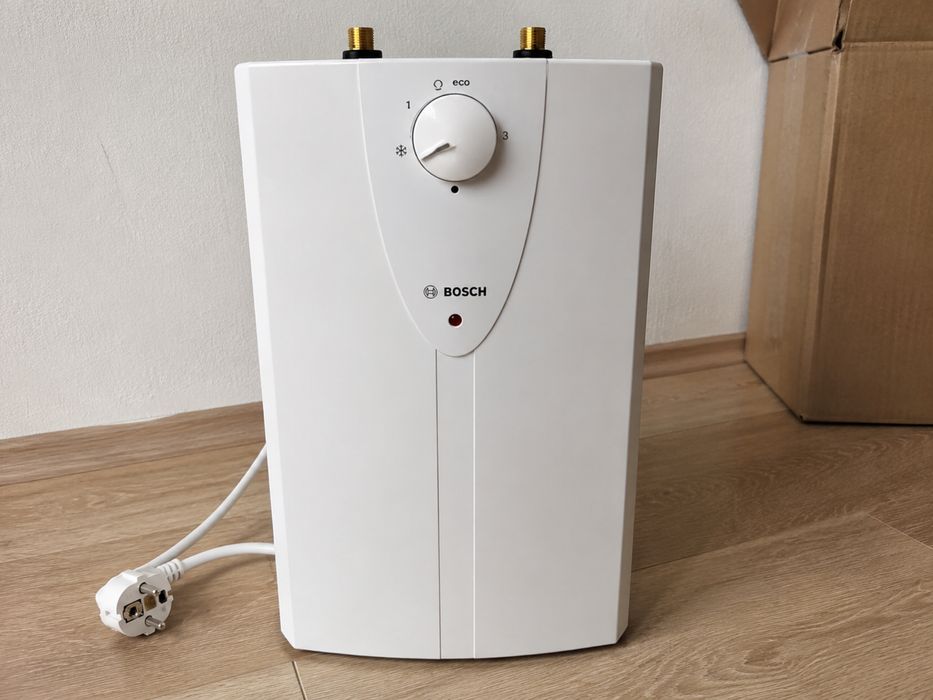 Boiler Bosch Tronic 5L, 1800W, montaj sub chiuvetă, clasa A-nou