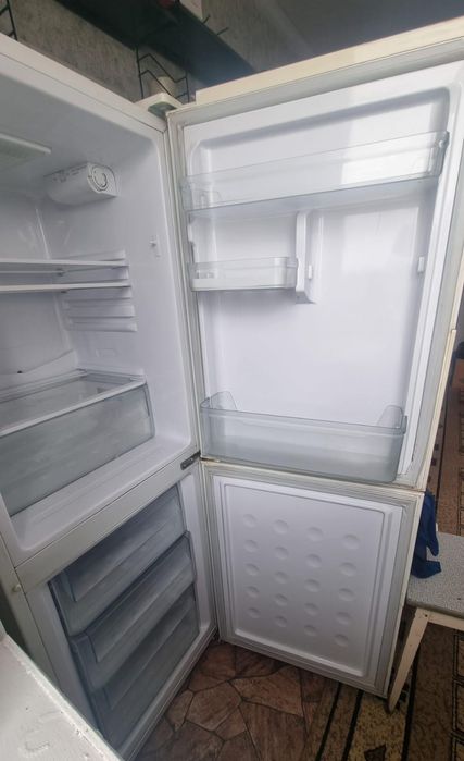Продается холодильник