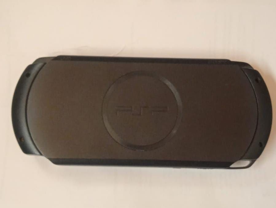 PSP-E1008(street) (Playstation Portable) не рабочая.
