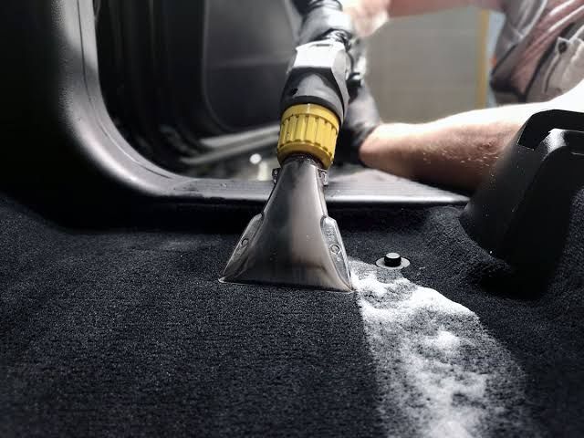 Химчистка авто с разбором и без разбора