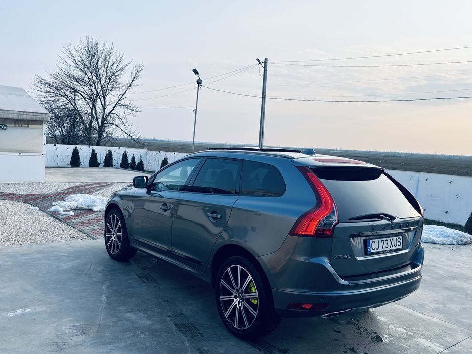 VOLVO XC60 2015 — imagine 3