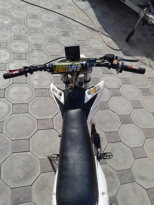 Продам питбайк 140кубов bse 160xl