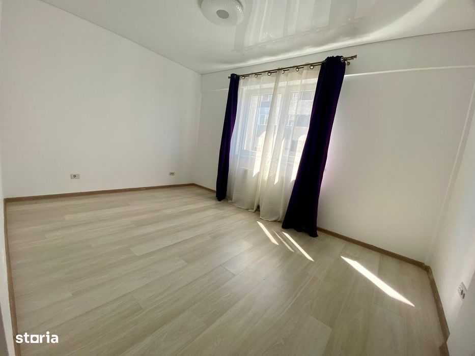 Apartament - 3 camere - 2 bai - Decomandat - Pollux Residence
