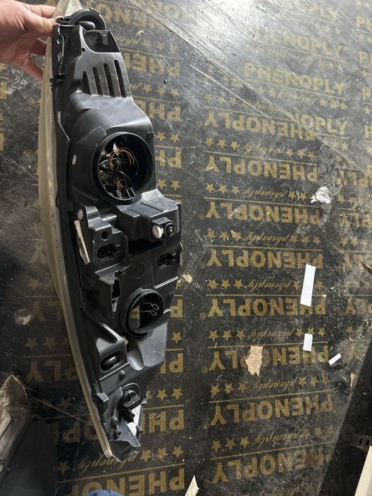 Фарове за Peigeot 207