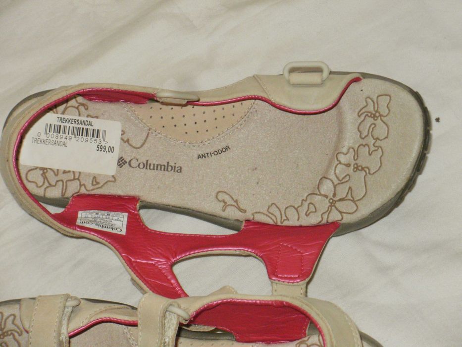 COLUMBIA юношески нови оригинални сандали 37,5