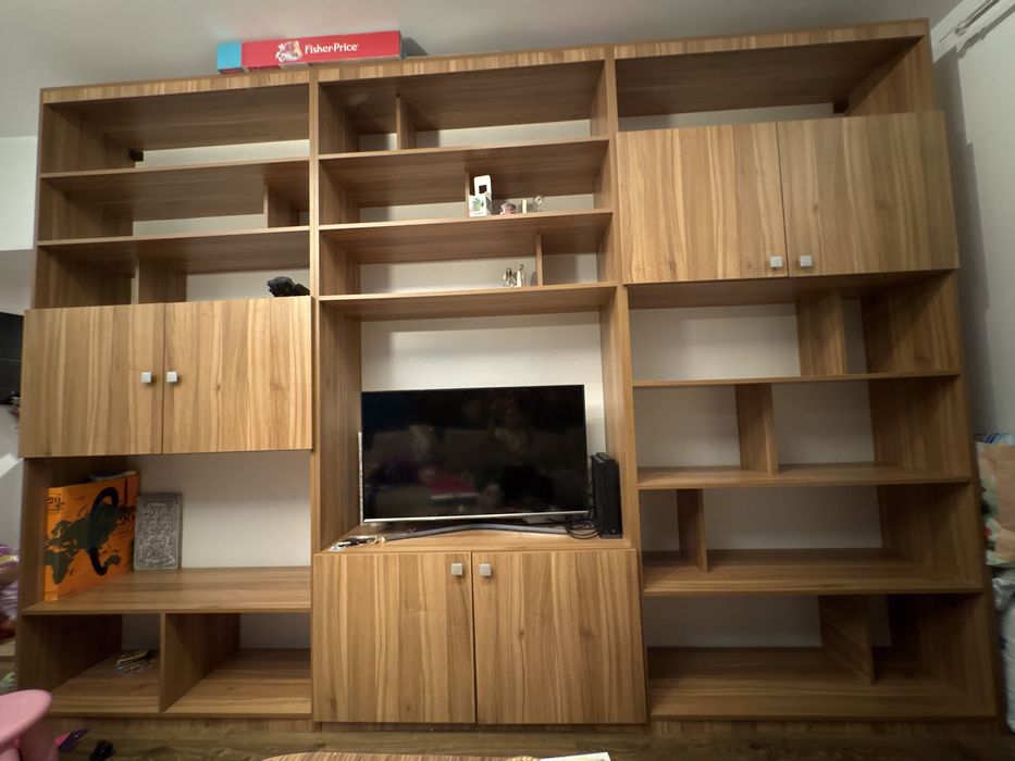 Biblioteca 400x260 cm !!! pana JOI!!!