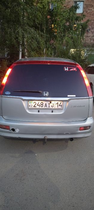 Honda stream минивэн