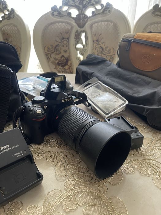 Nikon D5200 sotiladi