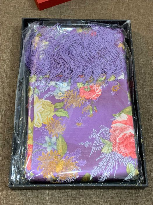 Уникален азиатски шал от 100% коприна