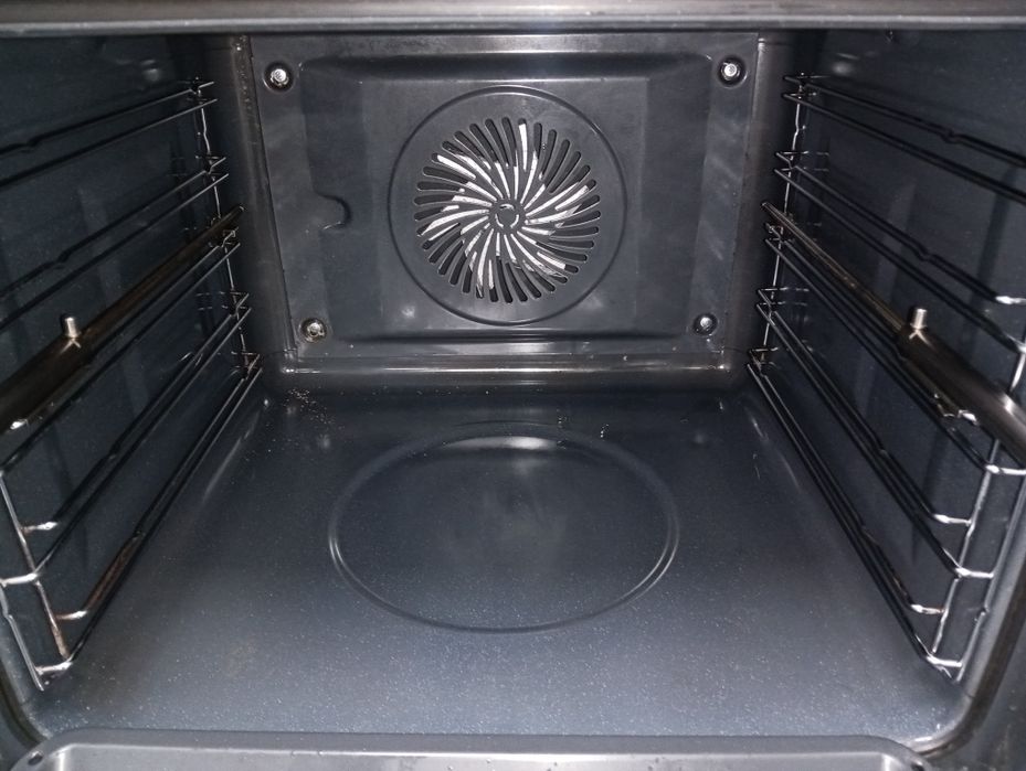 Иноксова печка за вграждане с индукционни котлони Аег Aeg  с Гаранция