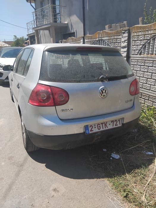 Vw golf 5 1.6fsi