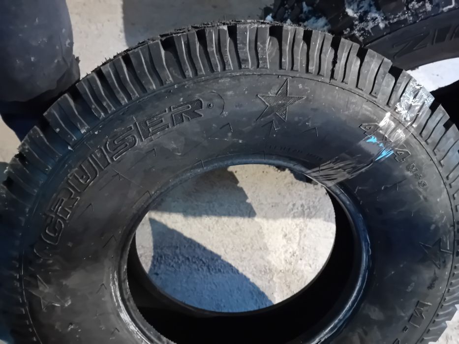 235 85 R 16 off road Cruiser M.Ziarelli