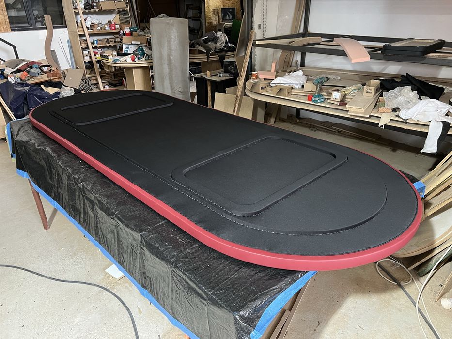 Masa POKER 12 persoane cea mai mare masa din lume CustomTables.eu #masapoker #pokertable #customtableseu Fabricant mese poker customizate