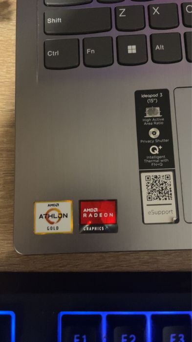 Vand laptop LENOVO Ideapad 3