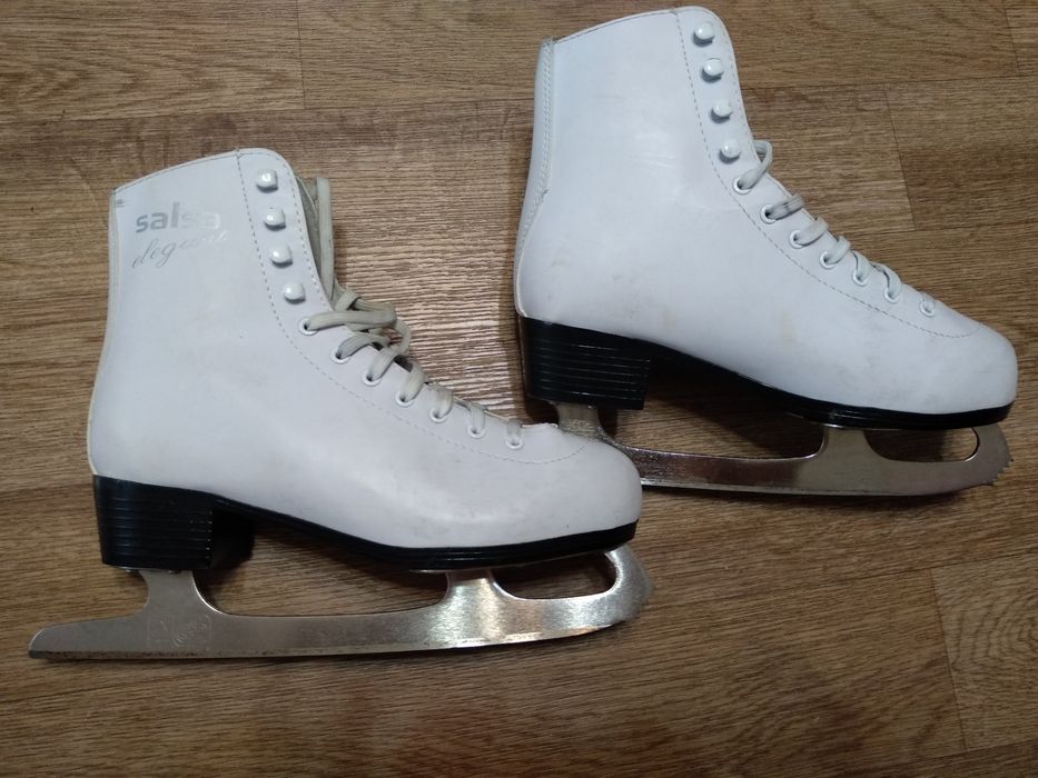 продам коньки жен р 37 за 11000тг