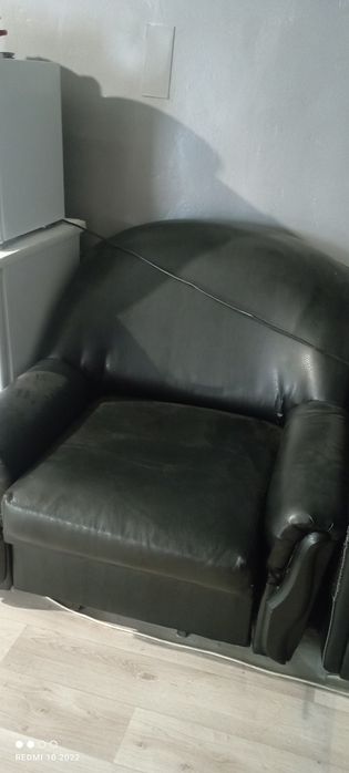 Кресло кровать кожзам