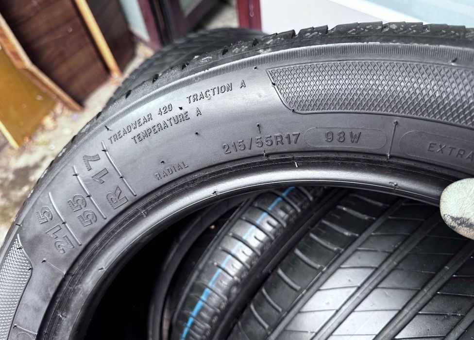 215/55R17 Kleber Dynaxer dot20 vara