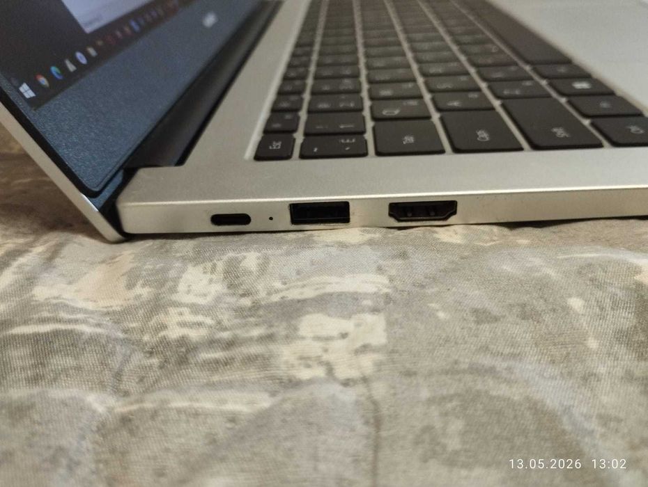 Ноутбук Huawei  NbDE-WFH9