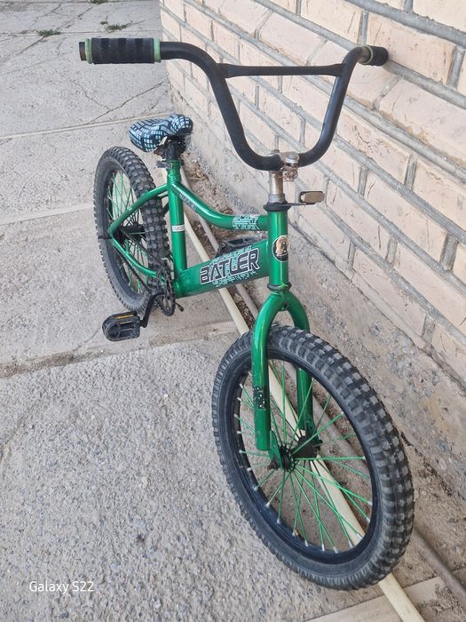 Велосипед  BMX трюкавой срочно