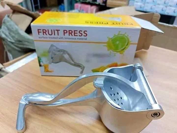 Ръчна сокоизстисквачка за цитрусови плодове, неръждаема стомана