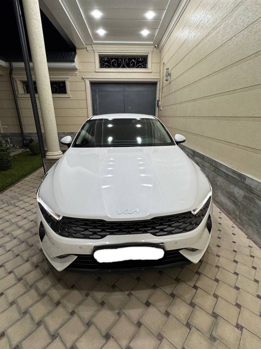 Kia k5 yili 2023