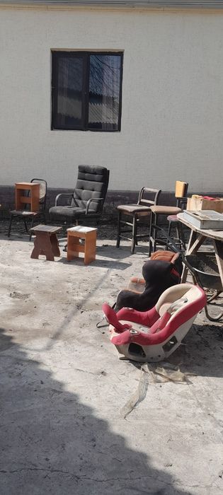 Продам автокресло детски