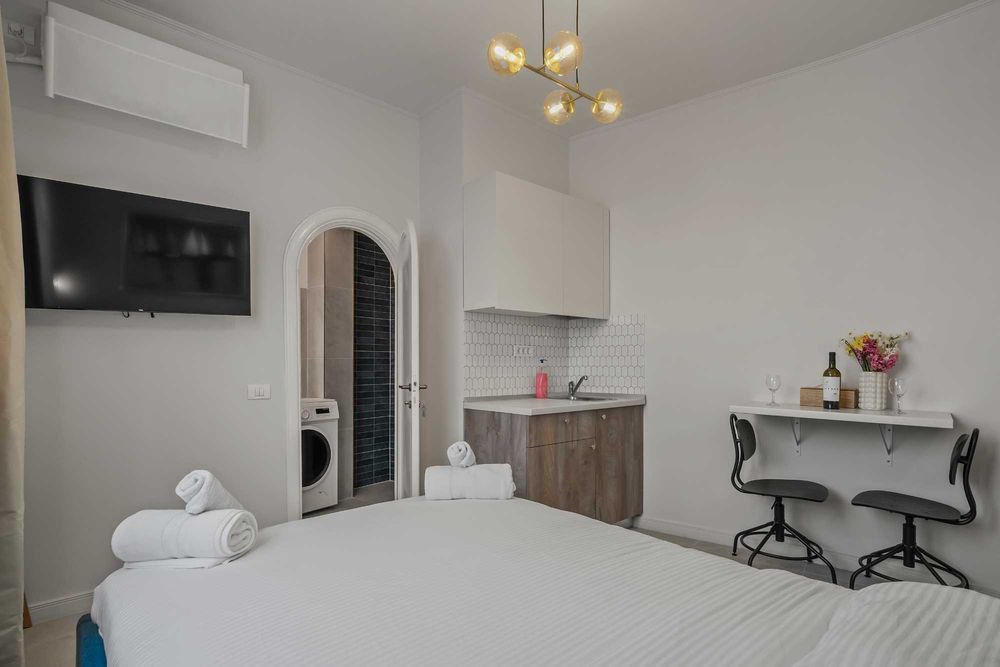 Garsoniera Unirii si Universitate