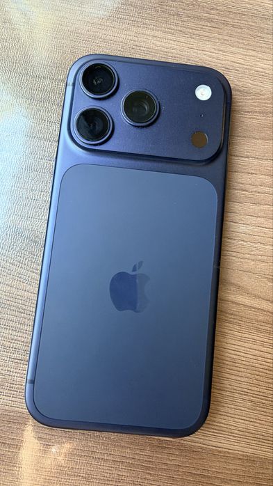 Продам iphone 17 pro
