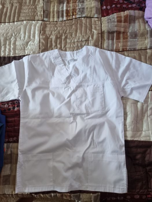 Bluze medicale noi albe bumbac
