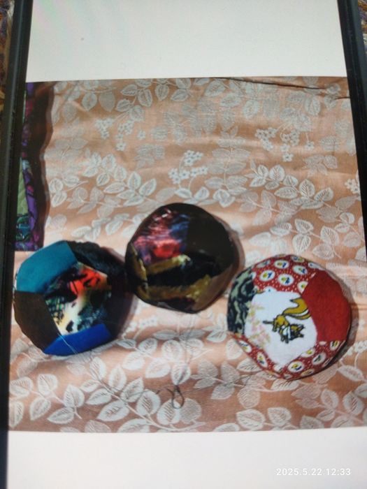 Наволочки диванные, мячики, подушка собака,