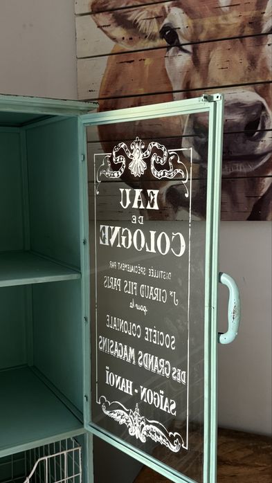 Продам шкаф Ashley