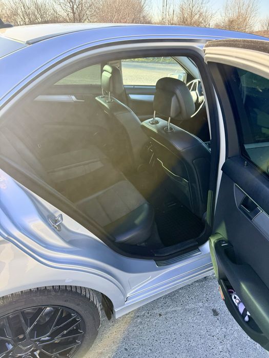 Mercedes C class w204 Facelift