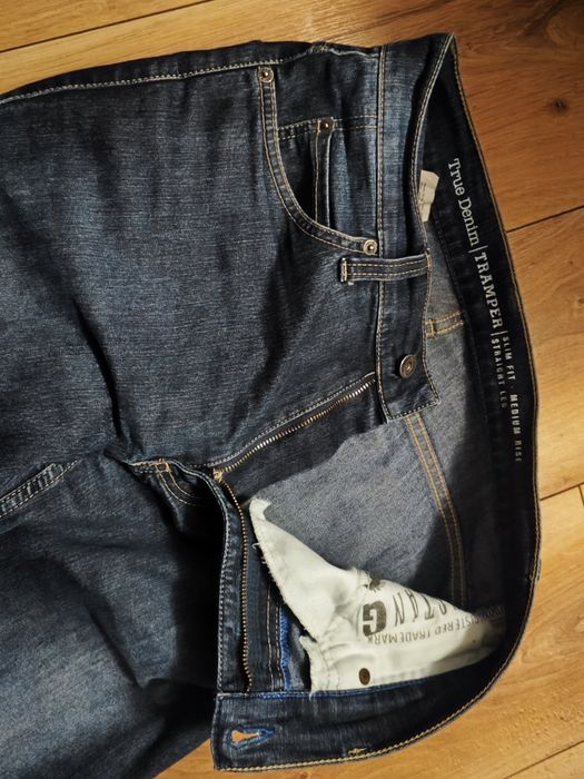 Blugi Mustang Tramper True Denim Slim Fit 31/34 ca NOI