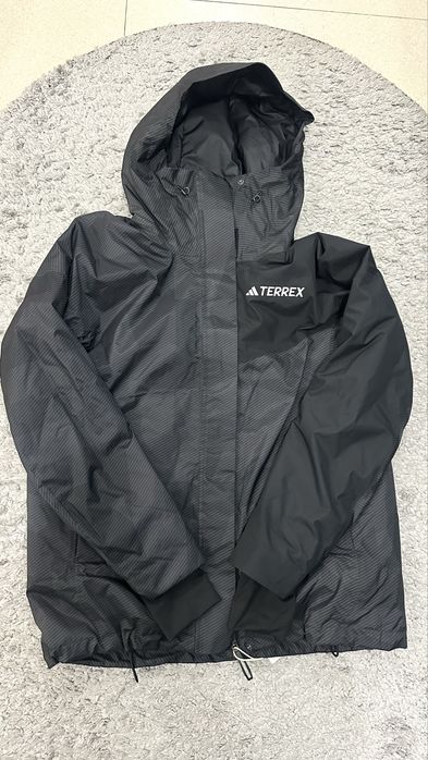 Женская куртка Adidas
