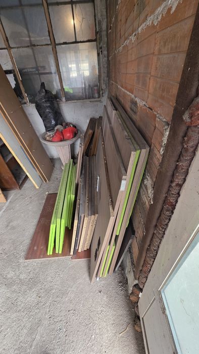 6 местно бюро от CALL CENTER