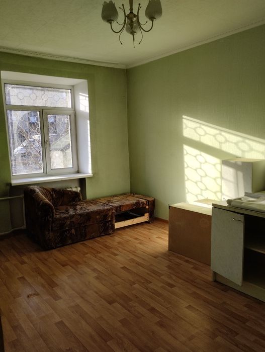 Продам 2х квартиру р-н ДКС.